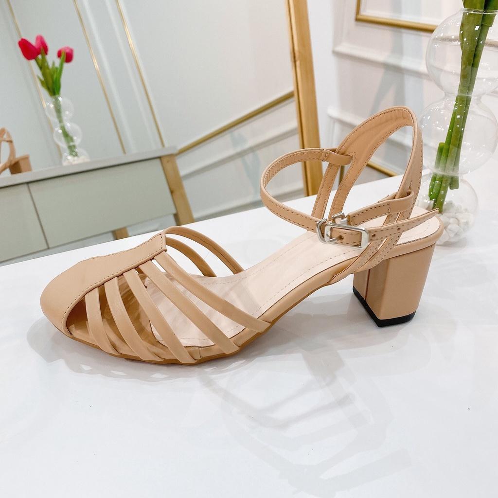 Sandal Dây Mũi tròn nhẹ nhàng, thanh lịch