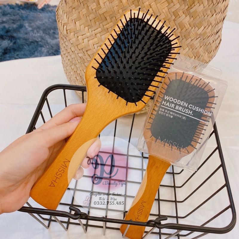 LƯỢC GỠ RỐI TÓC MISSHA WOODEN CUSHION Hair brush