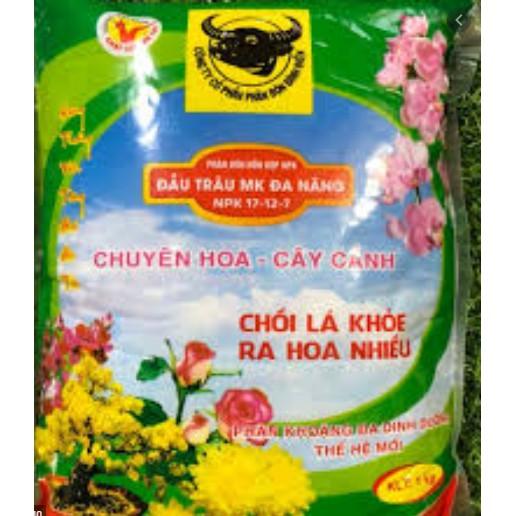 Phân bón Đầu Trâu đa năng NPK 17-12-7+TE chuyên hoa cây cảnh chồi lá khỏe ra hoa nhiều (hàng cao cấp)1kg