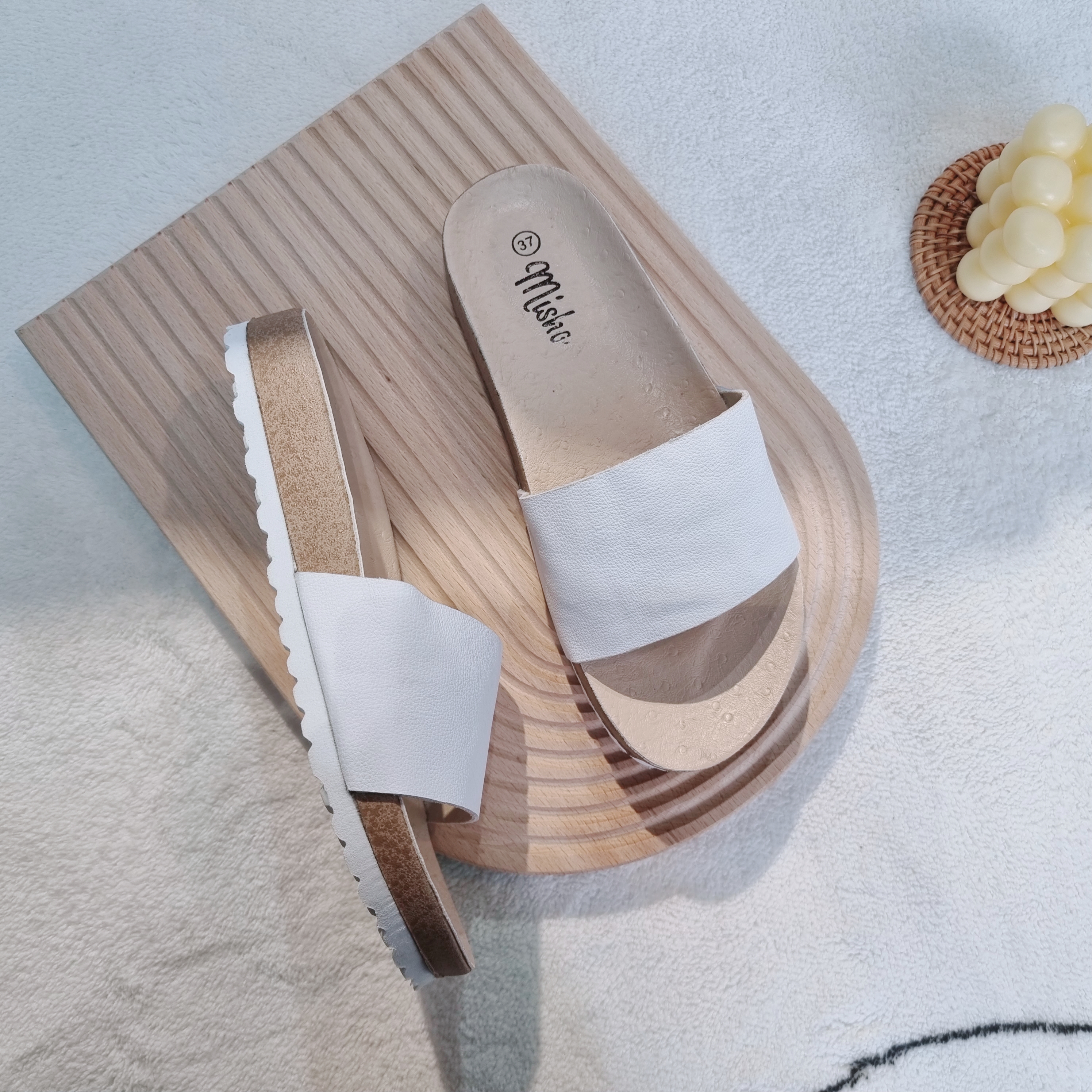 Dép Đế Trấu Nữ Quai Ngang Cillie Bằng Da Thật Mềm Mại Nhẹ Nhàng Thời Trang Đi Biển Đi Chơi 1009