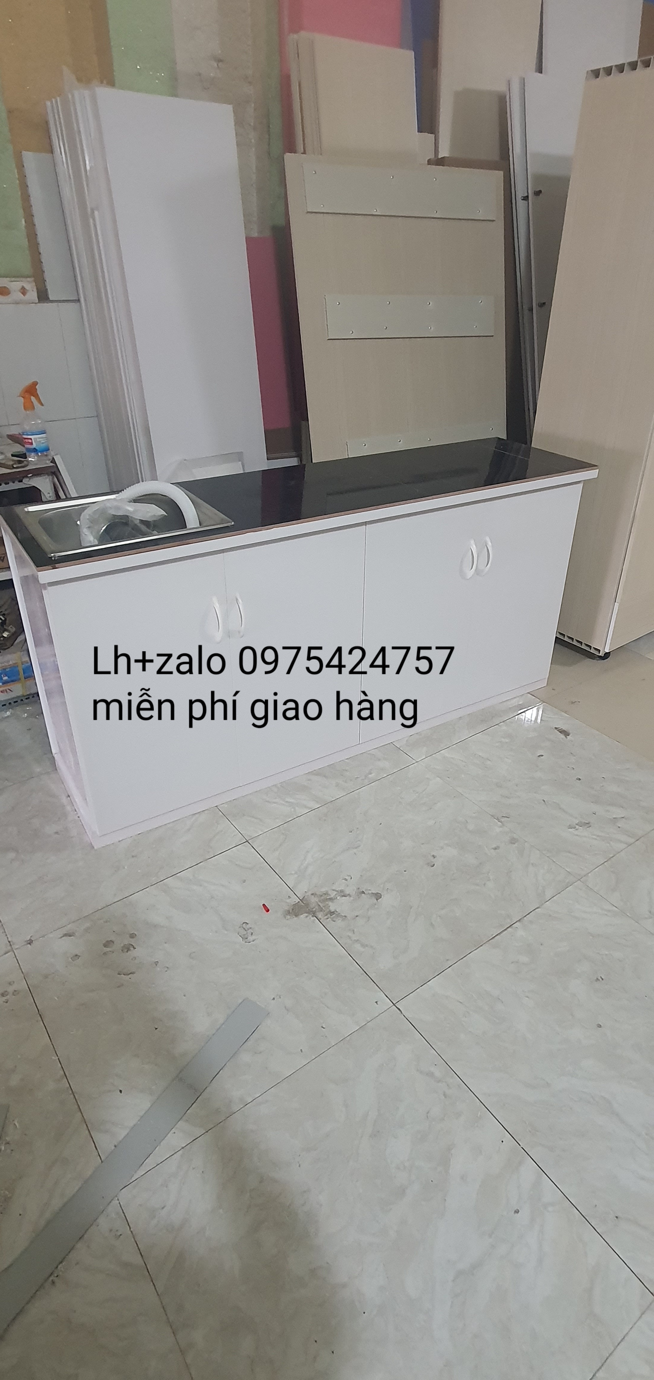 Tủ bếp mini sẵn bồn mặt gạch