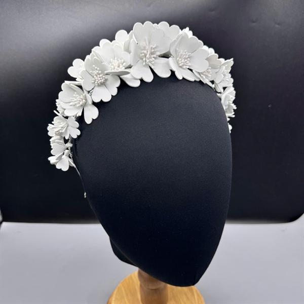 Băng đô cài tóc hoa xốp cánh tim mẫu mới t1/2025