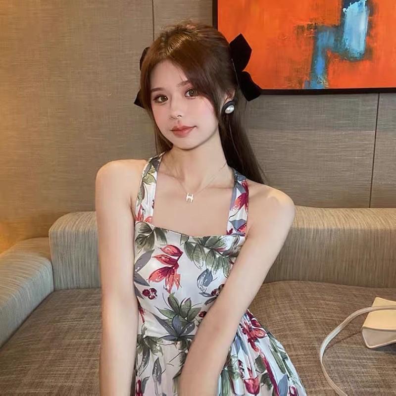 Đầm hai dây hoa dáng suông summer 2021