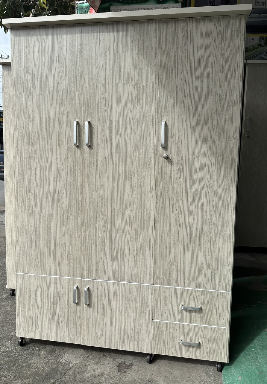 Tủ quần áo mở 3 cánh nhựa loại tốt màu sồi 1m2 x 1m8 x 47 cm