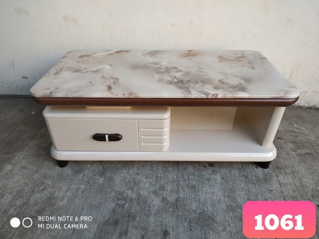 Bàn trà sofa Tundo mặt đá nhập khẩu màu kem