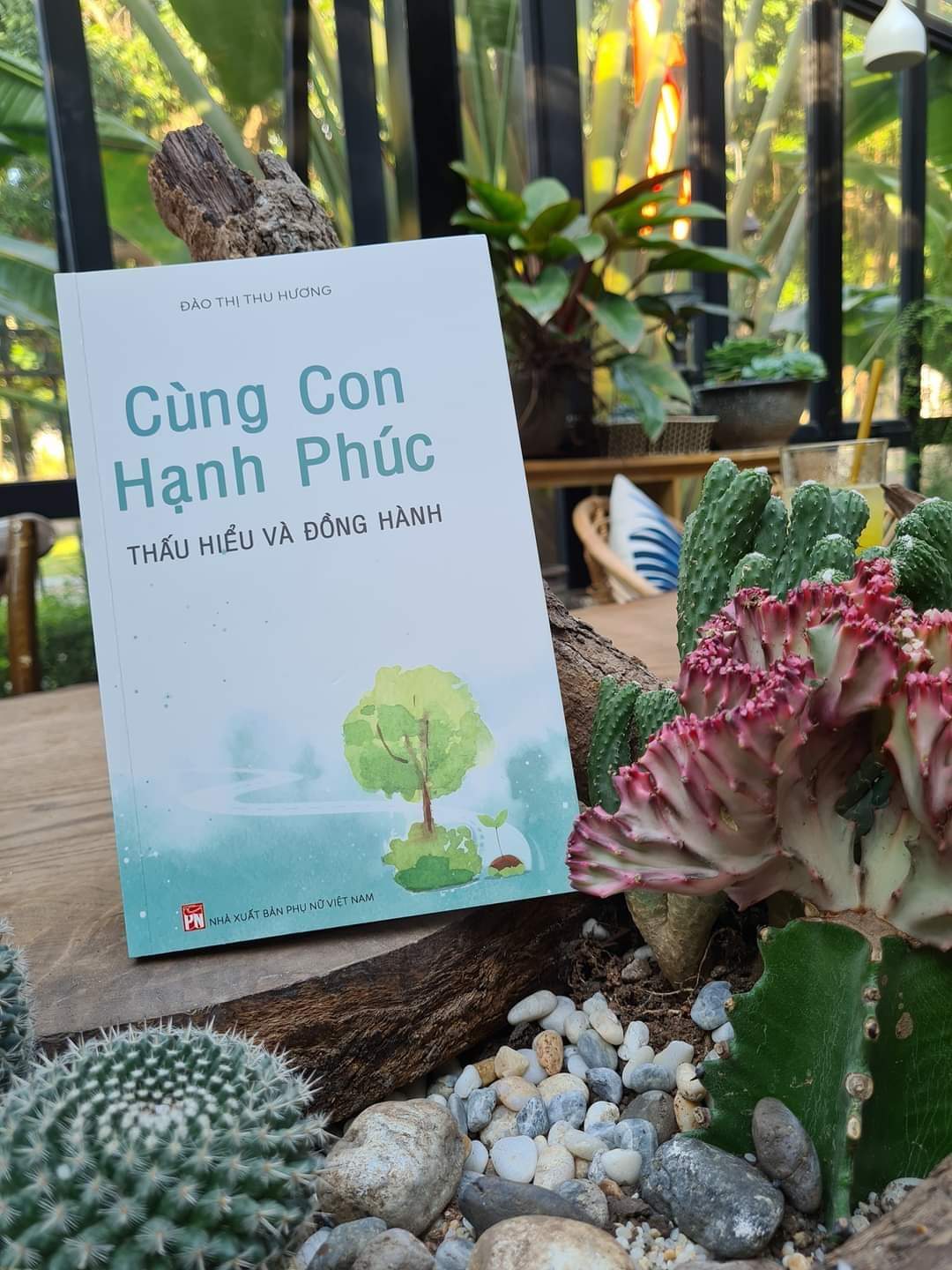 Cùng con hạnh phúc - Thấu hiểu và đồng hành