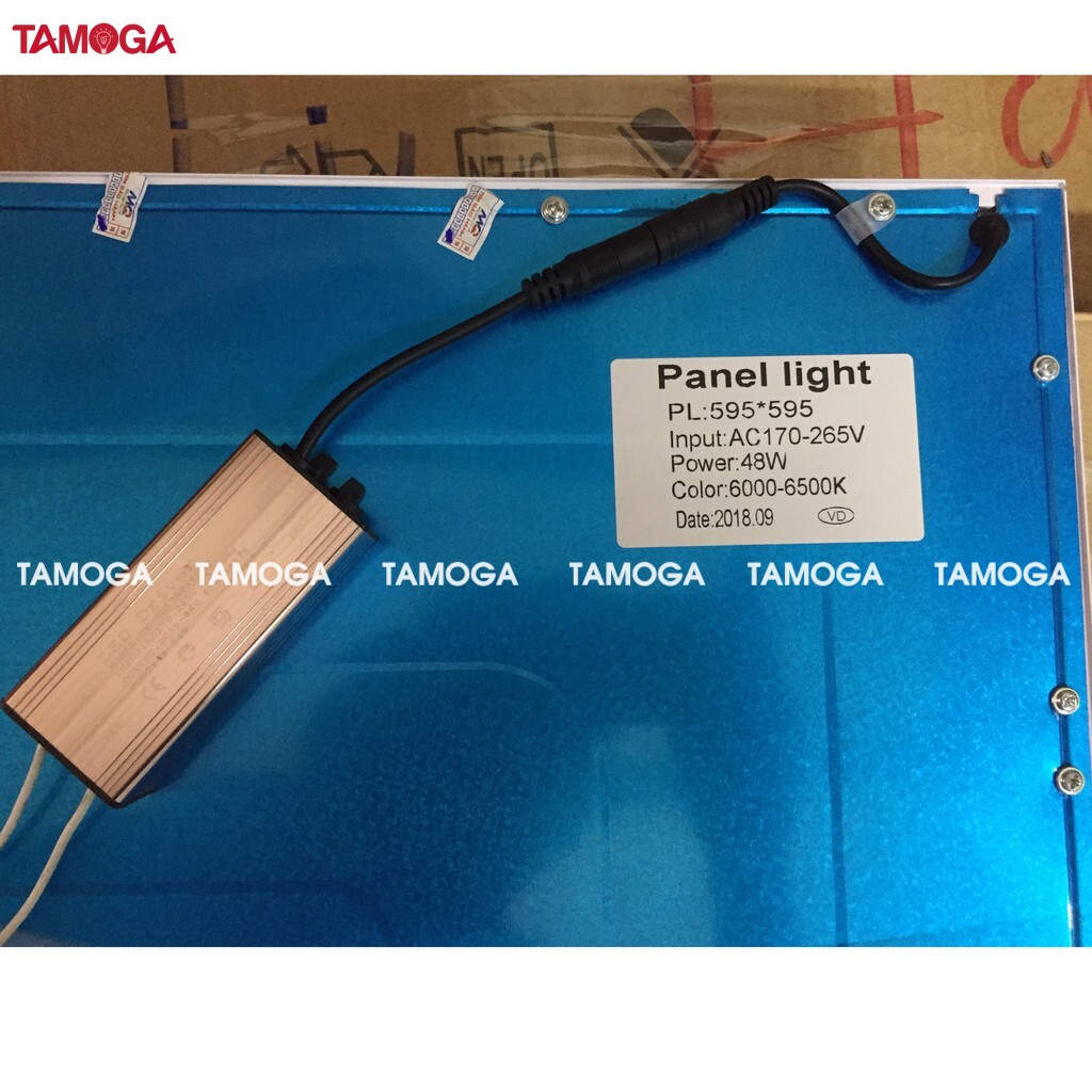 Tấm panel led âm trần vuông TAMOGA HAZINS 1060