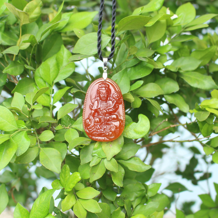 Dây chuyền mặt Phật Phổ Hiền Bồ Tát,  Đá Phong Thủy, cho Tuổi Tỵ, Mã não đỏ,  2,4 x 3,6 cm,  AKO4