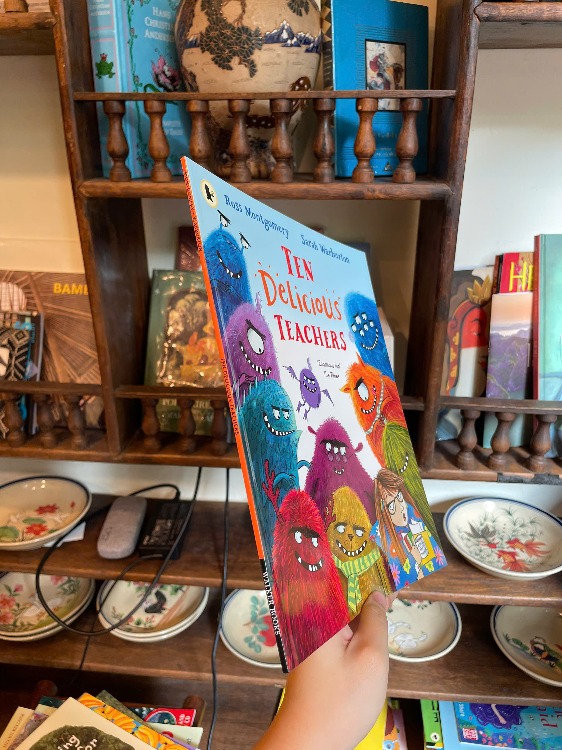 Sách - Ten Delicious Teacher by Ross Montgomery - Children Picture Story book in English - Ngoại Văn