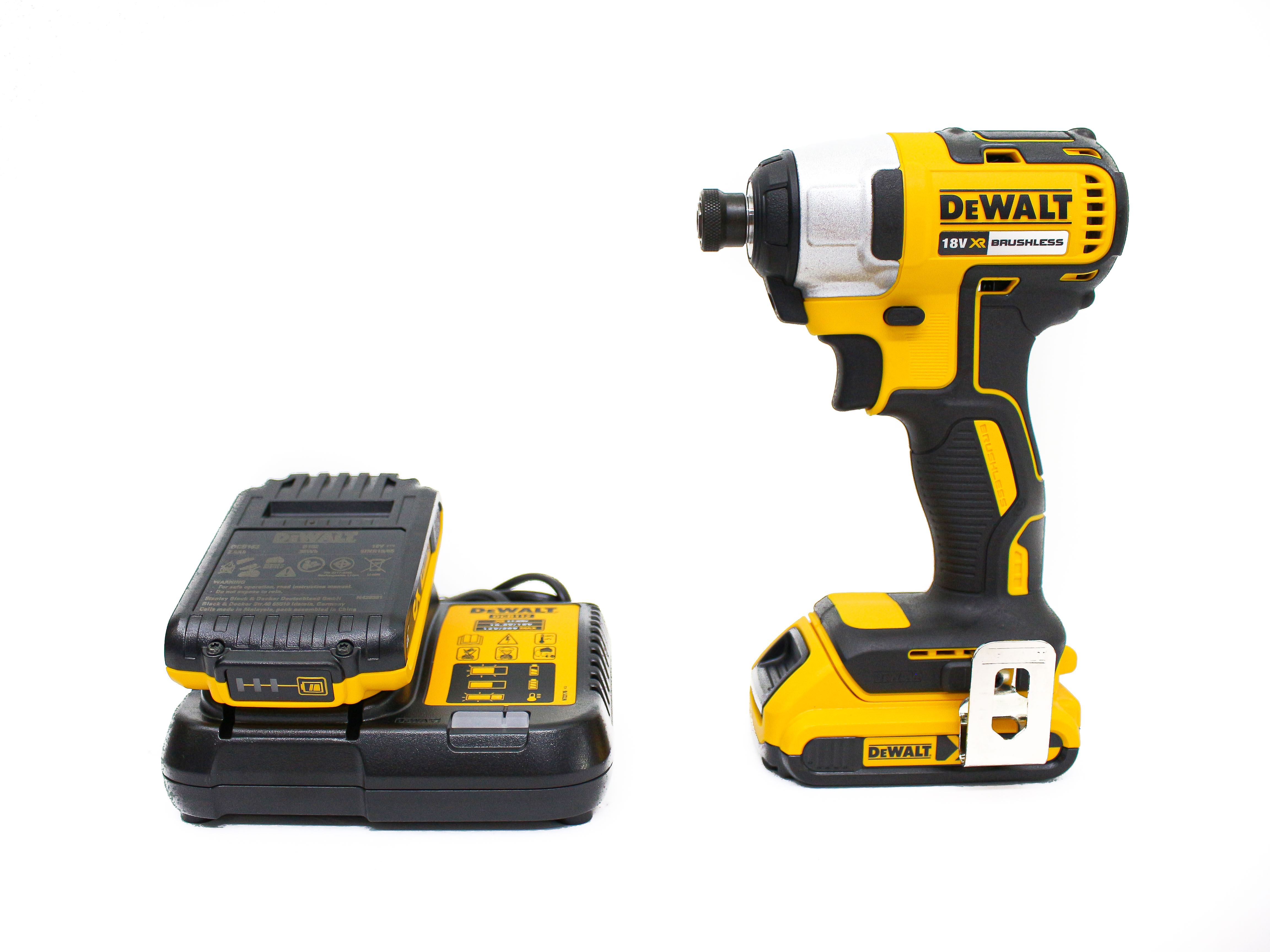 Máy vặn vít cầm tay 18V DeWalt DCF787D2-B1