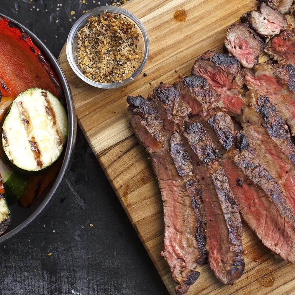 GIA VỊ ĂN KIÊNG ÍT MUỐI VỊ THỊT BÒ McCormick Grill Mates 25% Less Sodium Montreal Steak Seasoning 90g (3.18 oz)