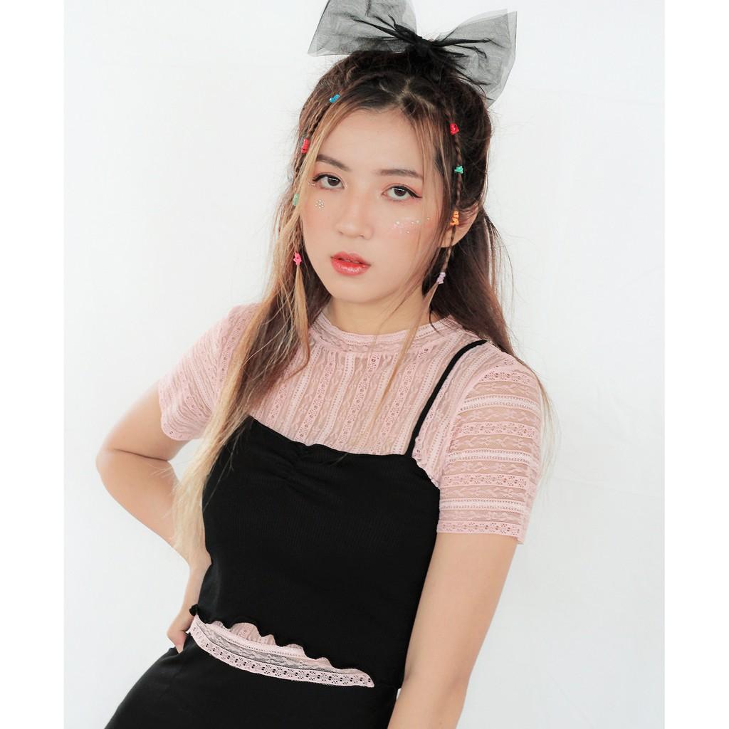 SET váy xẻ đùi dài, áo ren hồng, áo dây đen croptop