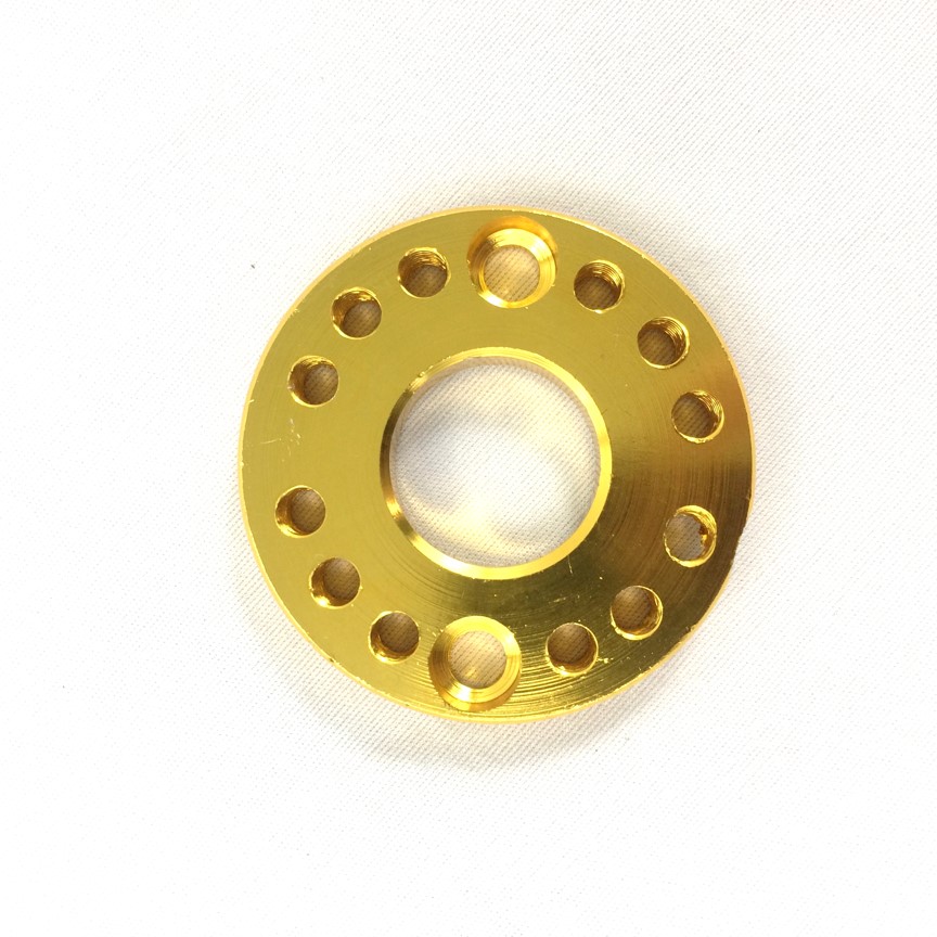 Thớt xoay bình xăng con màu vàng CNC