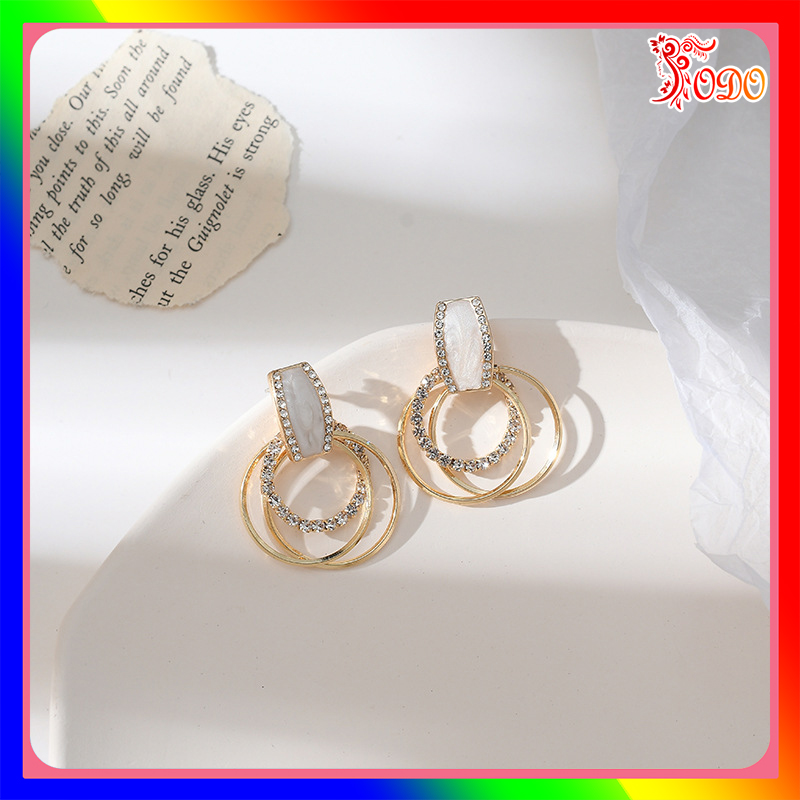 Bông tai kiểu trẻ trung kiểu dáng xu hướng mới phong cách cá tính DU965 thích hợp đi học - [Thời Trang ToDo]