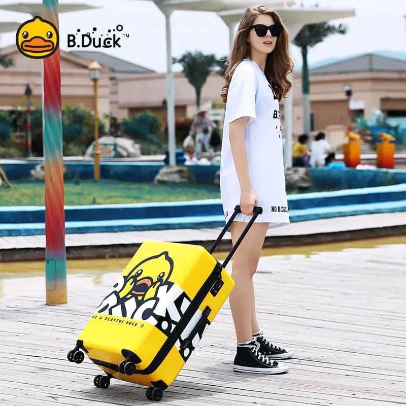 VALI nhập khẩu size 20/24 inch Dành Cho Bé