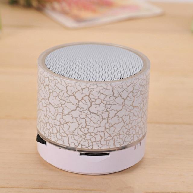 Loa Bluetooth Mini Loa Không Dây LED Nhiều Màu Sắc Thẻ TF USB Loa Siêu Trầm Di Động MP3 Âm Nhạc Âm Thanh Cột Cho Điện Thoại Máy Tính Color: Army Green