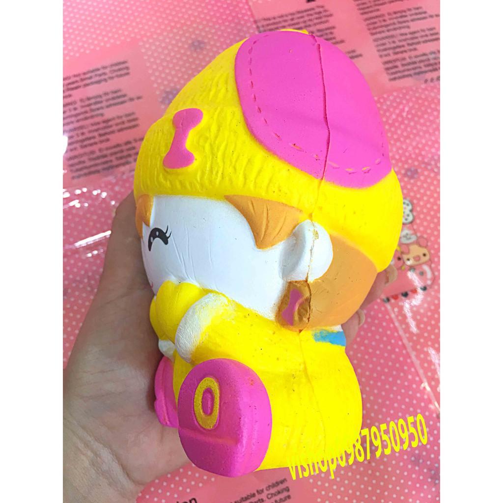Squishy Em bé đội mũ hồng dễ thương