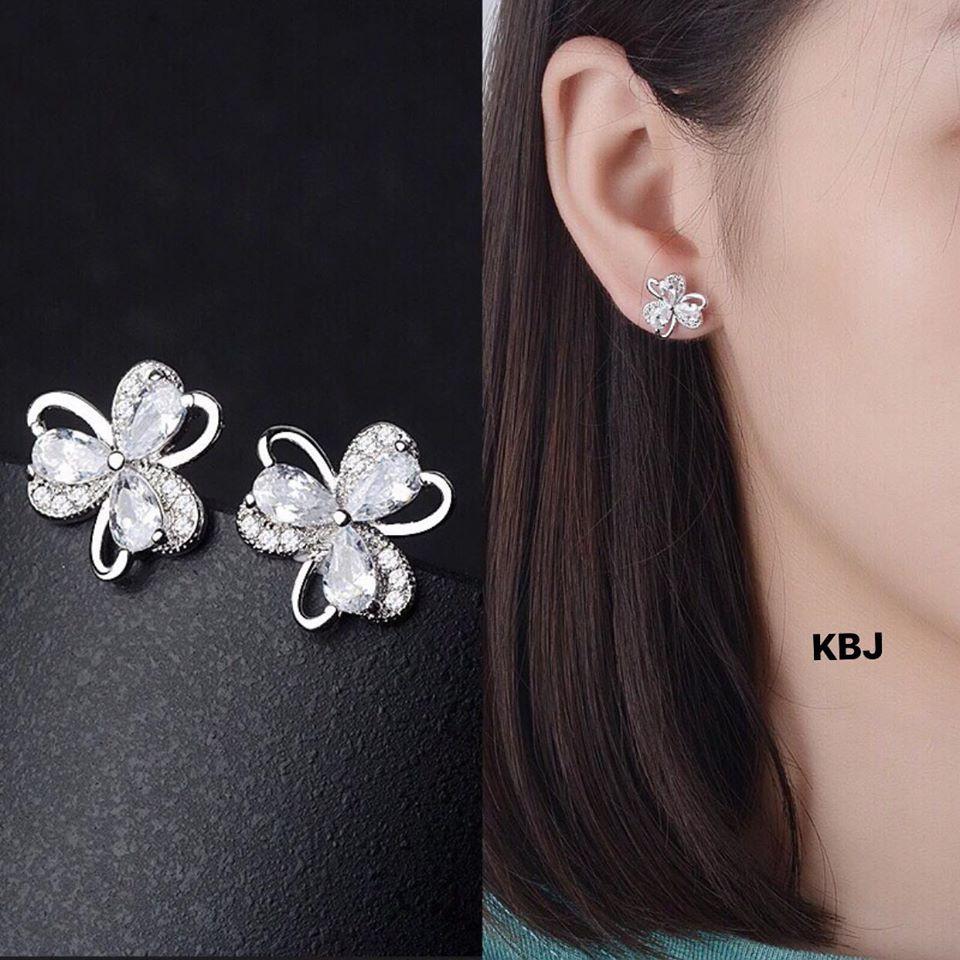 Bông tai bạc nụ hoa đá MS58