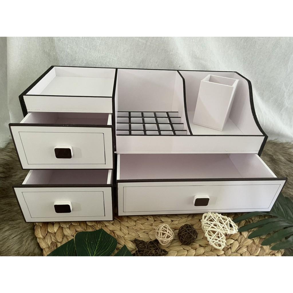 Kệ để mỹ phẩm gọn gàng, tiện lợi, cao cấp