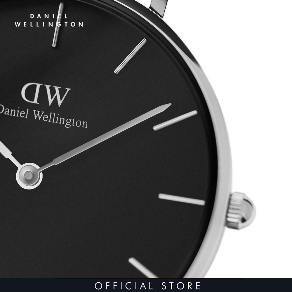 Đồng hồ Nữ Daniel Wellington dây da - Petite Bristol mặt đen - vỏ bạc