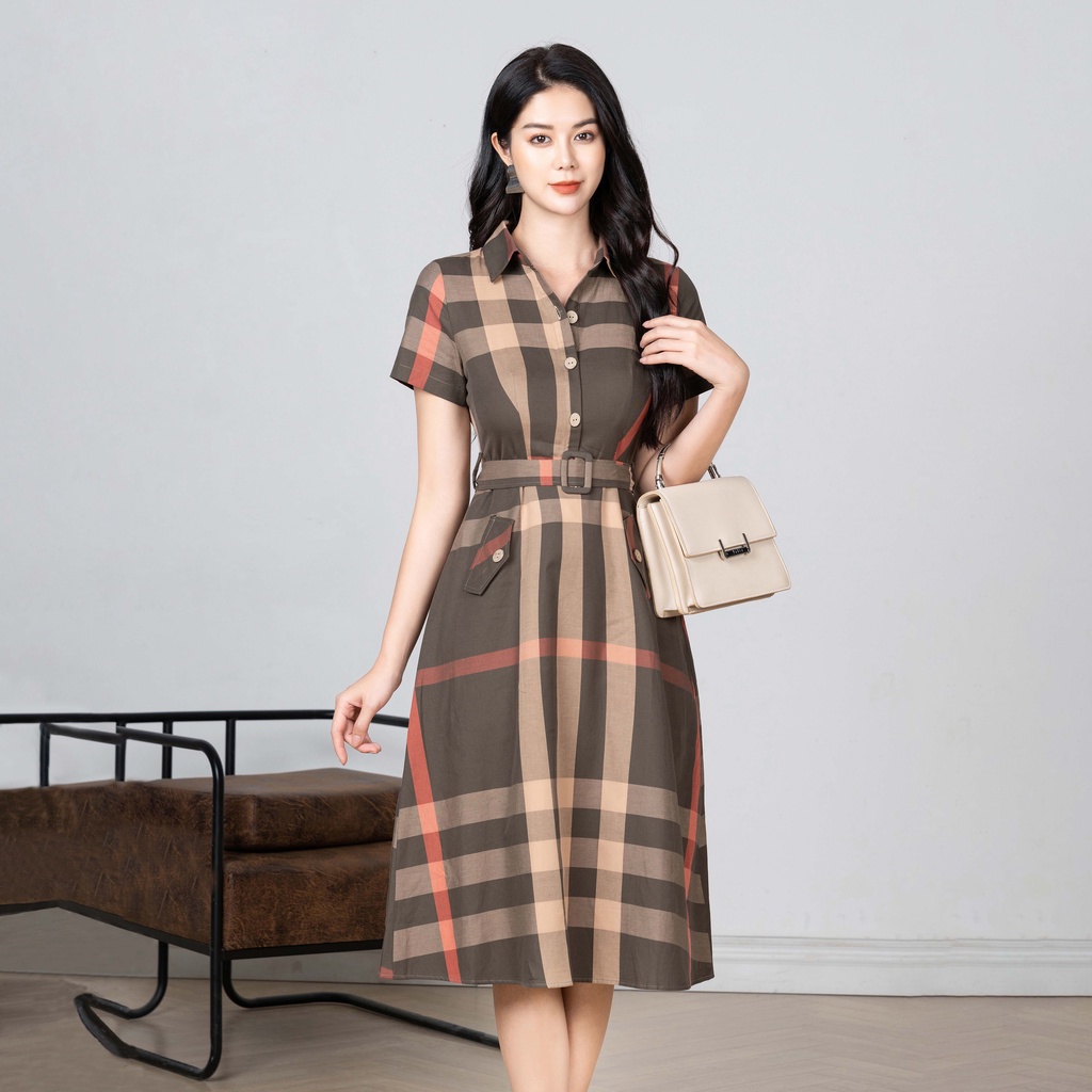 Đầm Kẻ Bubery Cổ Đức UK Fashion Chất Vải Nhập Hàn Cao Cấp, Thoáng Mát, Phong Cách Lịch Sự NKDV2204003