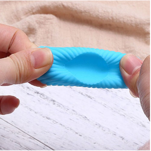 Khuôn silicone làm bánh cupckae,socola,thạch,kem,xà phòng thơm chống dính tiện dụng
