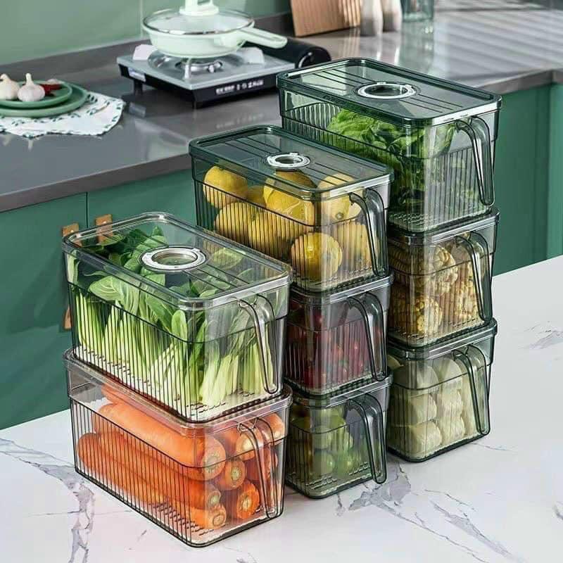 Hộp Bảo Quản Thực Phẩm Tủ Lạnh 3.5L Trong Suốt Có Khay Lót Đáy Và Tay Cầm