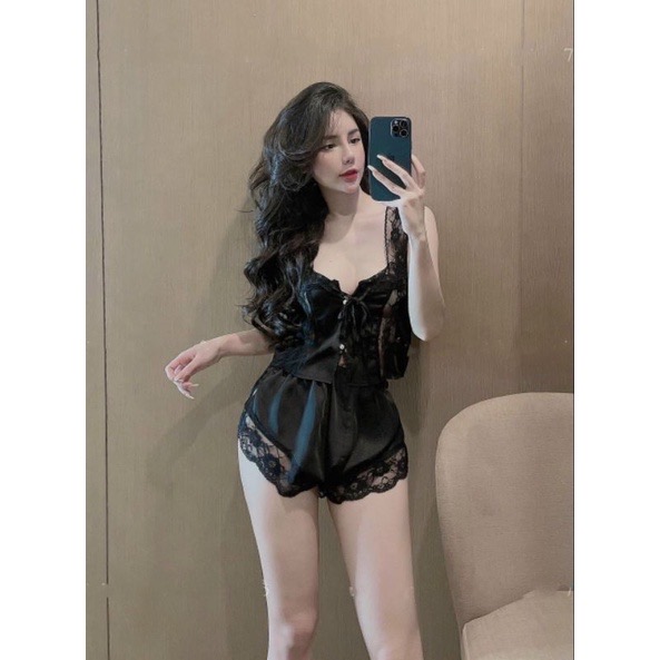 Bộ Đồ Ngủ Hai Dây Quần Đùi Viền Ren Gợi Cảm Lụa Cao Cấp