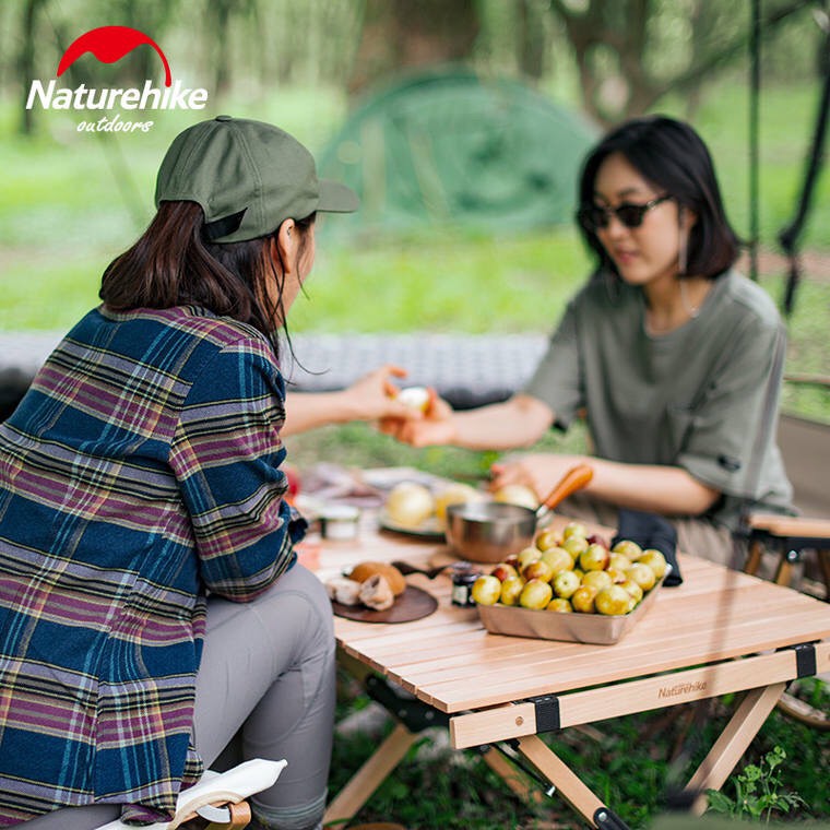 Bàn dã ngoại Naturehike campoutvn cắm trại du lịch glamping kệ gỗ xếp gấp sang trọng có túi đựng kèm A101