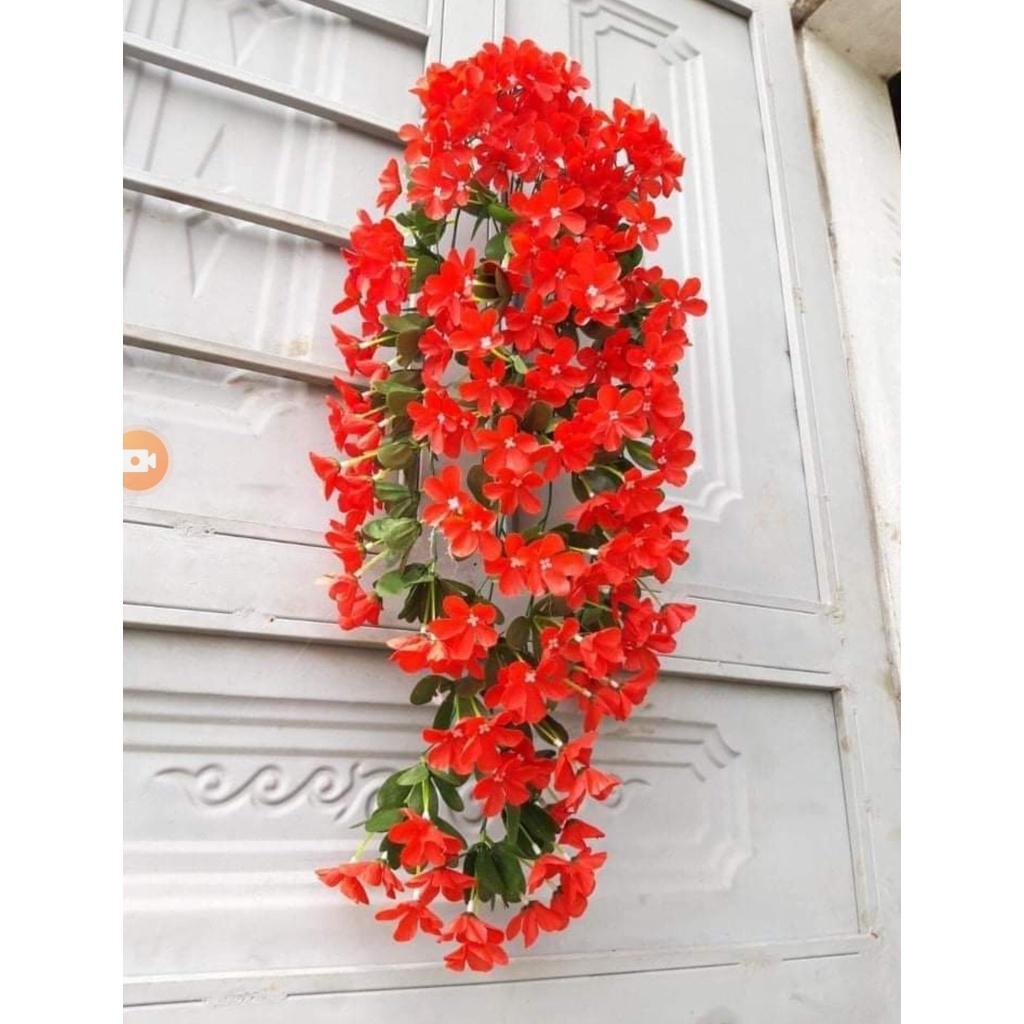 Chùm hoa giả dây leo treo tường dài 80cm trang trí nội thất, nhà hàng, spa Flowermini DQ-01