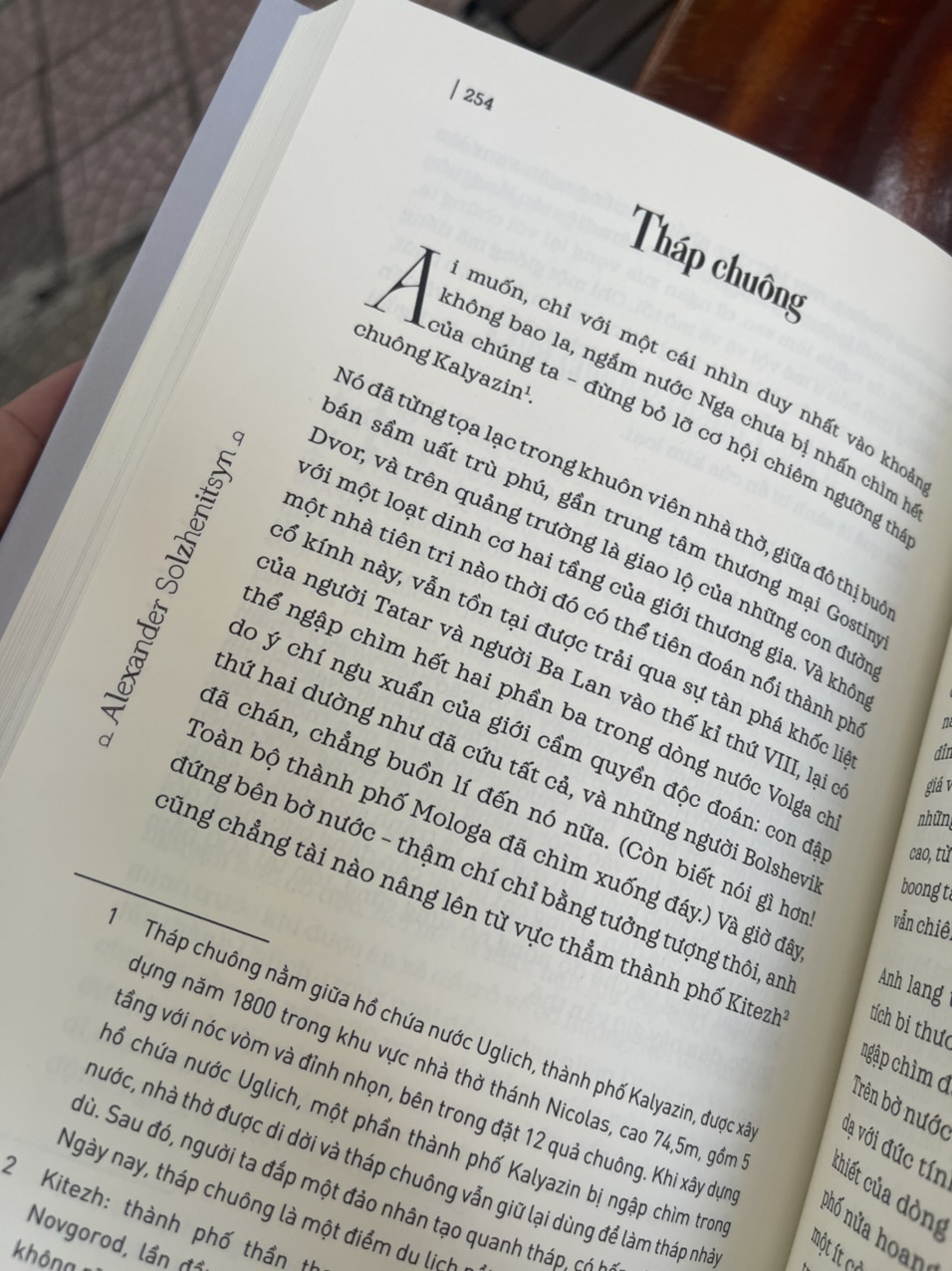 [chữ ký dịch giả - bìa cứng giới hạn] [Nobel Văn chương 1970] NGÔI NHÀ CỦA MATRYONA - Alexander Solzhenitsyn – Phạm Ngọc Thạch dịch - NXB Phụ Nữ