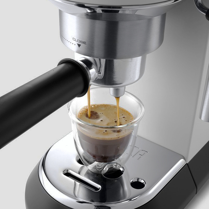 Máy pha cà phê cao cấp nhãn hiệu Delonghi EC685.M công suất 1300W, dung tích 1,1 lít - Hàng Nhập Khẩu