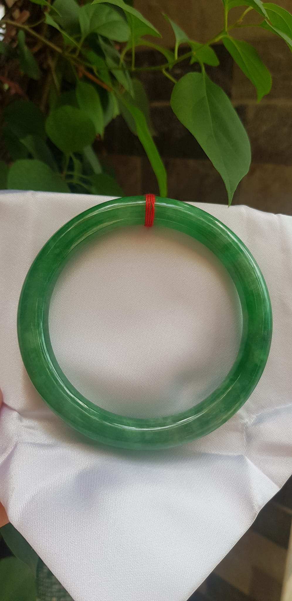 Vòng tay Nam Nữ đá Cẩm Thạch Đậu Lý QC size lớn 64mm x cọng 10mm Vòng màu xanh đậu lý bông bóng đẹp Anh Chị tay to Cân Nặng 73kg- 85kg đeo ạ
