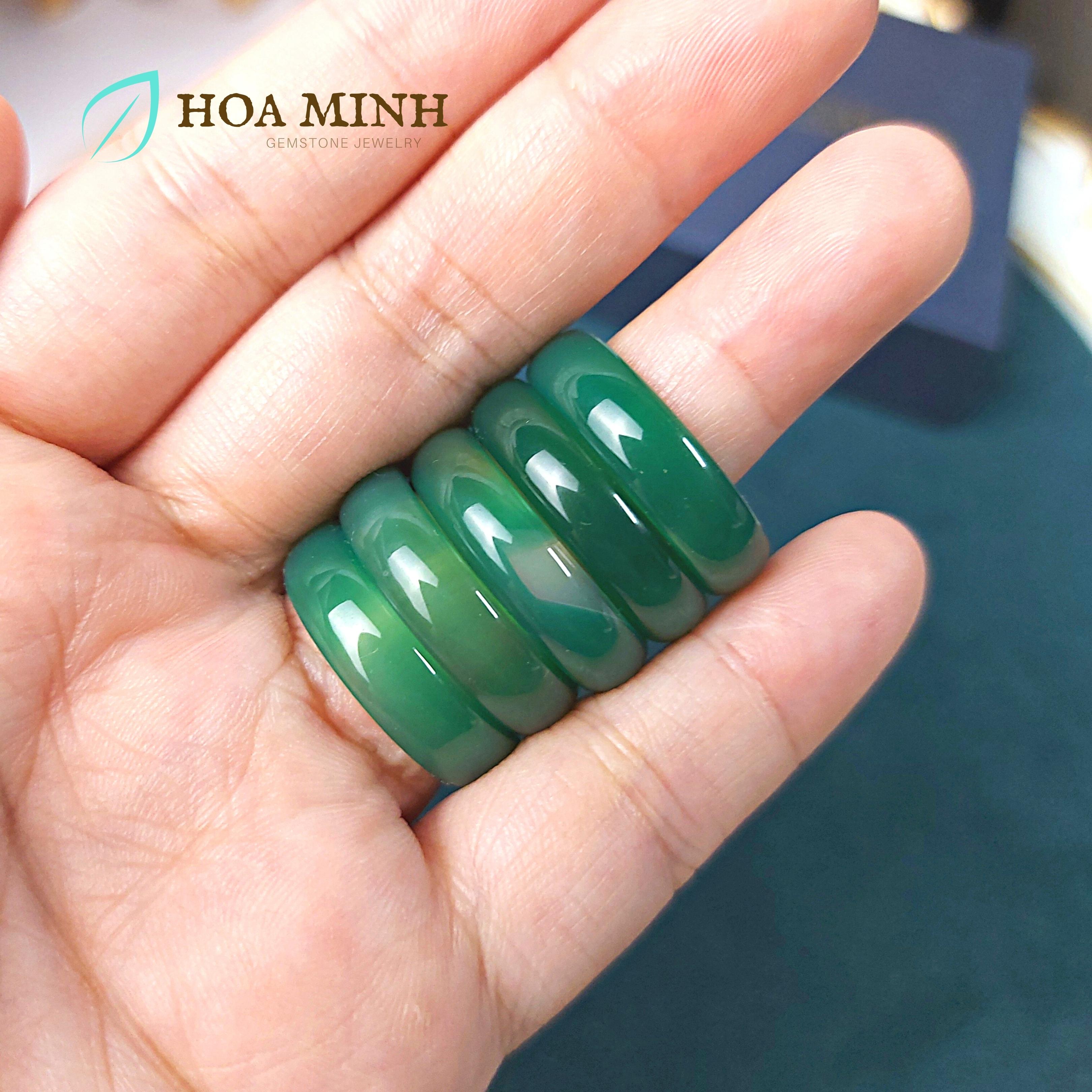 Nhẫn đá Mã Não Xanh sương sâm dày 6 li size 8, đường kính 19mm hợp mệnh Mộc Hỏa | Hoa Minh Gem