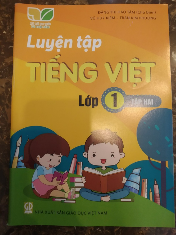 Sách - Luyện Tập Tiếng Việt 1 - Tập 2 - Kết nối tri thức với cuộc sống