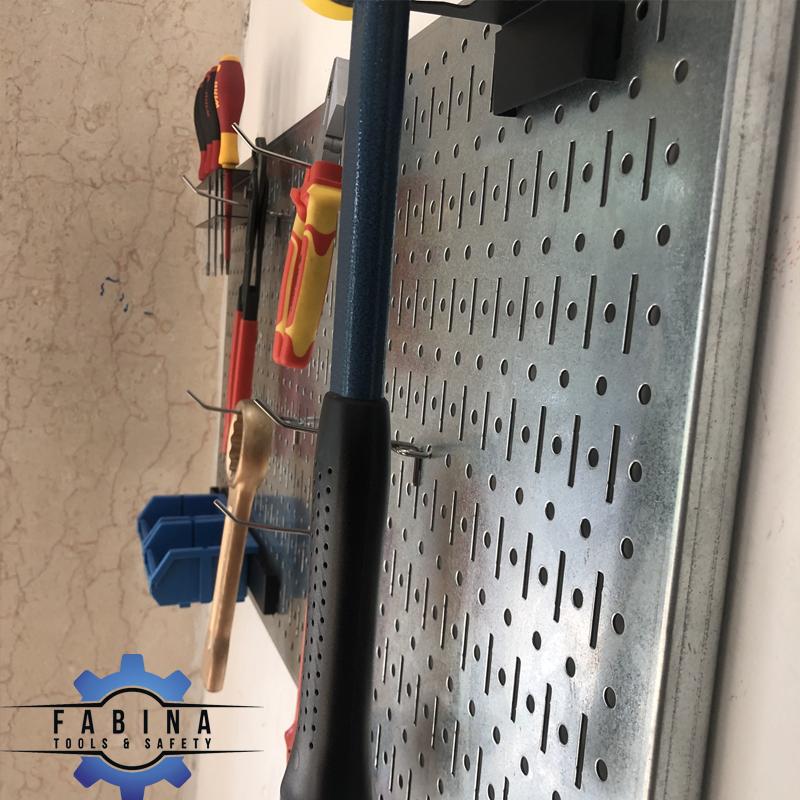 Tấm lưới Pegboard mạ kẽm kèm phụ kiện treo tường