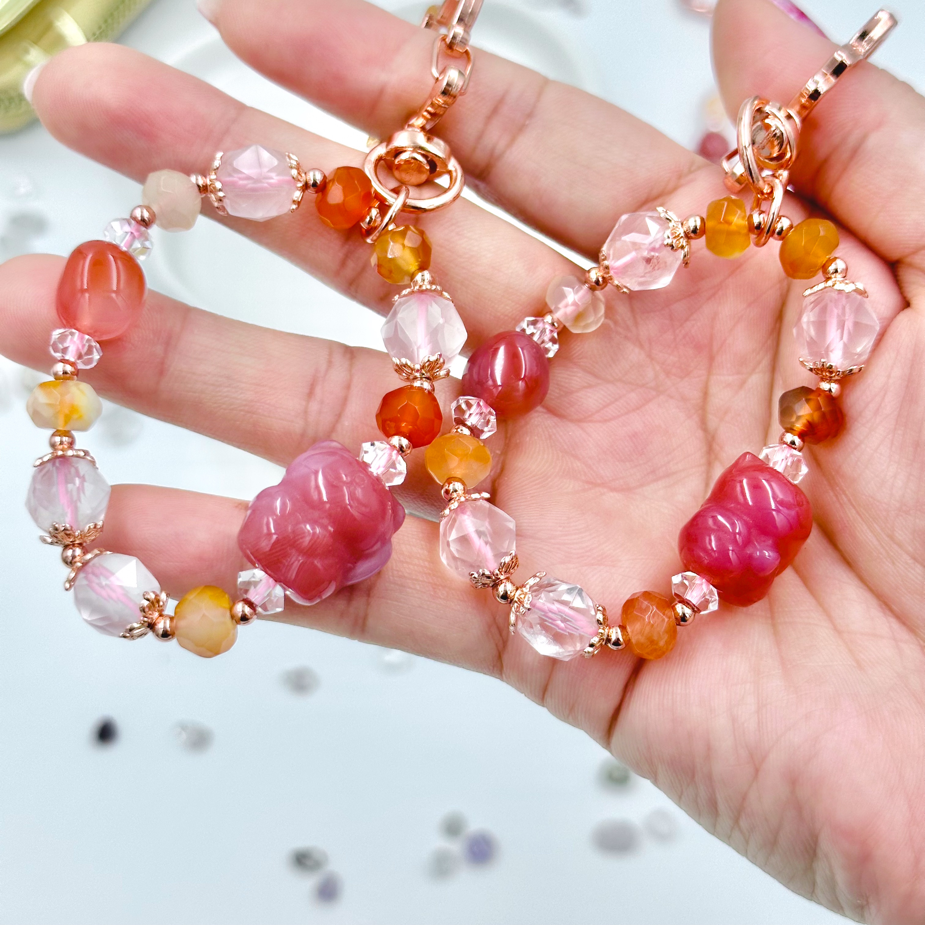 CRZ Bag Charm - Phụ Kiện - Yan Yuan Agate Fortune Cat With Carnelian Agate & Rose Quartz - Móc Khóa Vòng Tay Đá Thạch Hồng, Carnelian Kèm 1 Charm Mã Não Hình Mèo