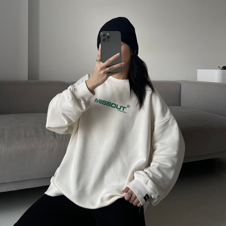 Áo sweater unisex Missout Áo Missout chất nỉ Bông, Sweater missouts basic unisex - Gin store