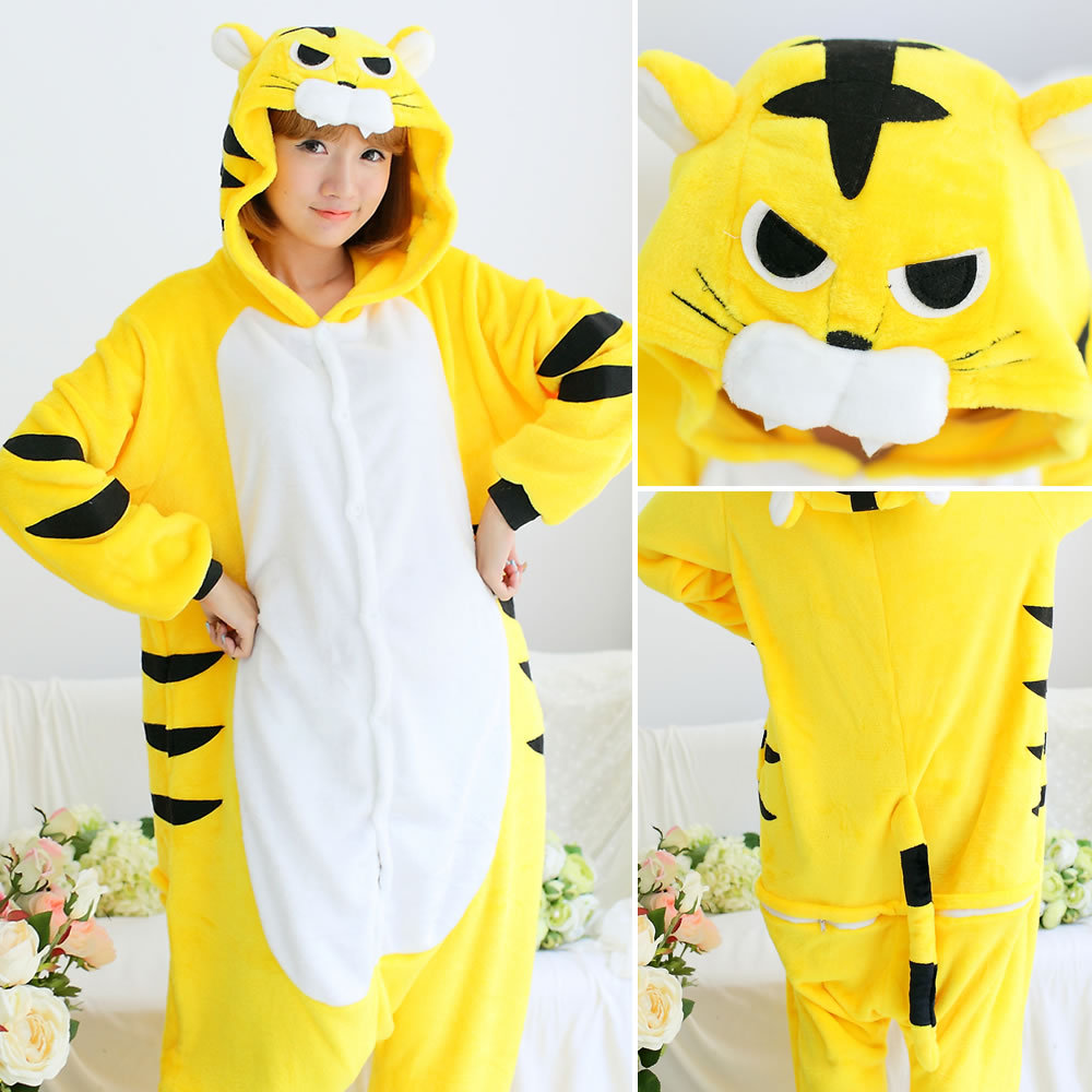 Bộ đồ ngủ hình thú hổ vàng liền thân lông mịn Pijama Động Vật Hoạt Hình cho trẻ em người lớn Cosplay nhiều màu chất liệu đẹp đón giáng sinh HOT độc và lạ 1920