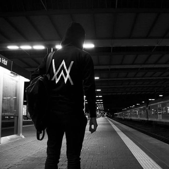 Combo 1 bộ quần và áo khoác mũ hiphop nỉ thu đông thời trang nam nữ alan walker