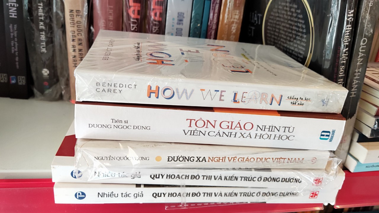 Tôn Giáo Nhìn Từ Viễn Cảnh Xã Hội Học - TS. Dương Ngọc Dũng
