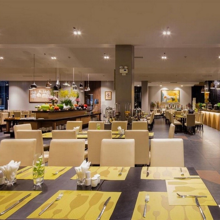 Terracotta Hotel & Resort 4* Đà Lạt - Buffet Sáng, Hồ Bơi, Xe Đưa Đón Trung Tâm, Nằm Bên Hồ Tuyền Lâm Thơ Mộng