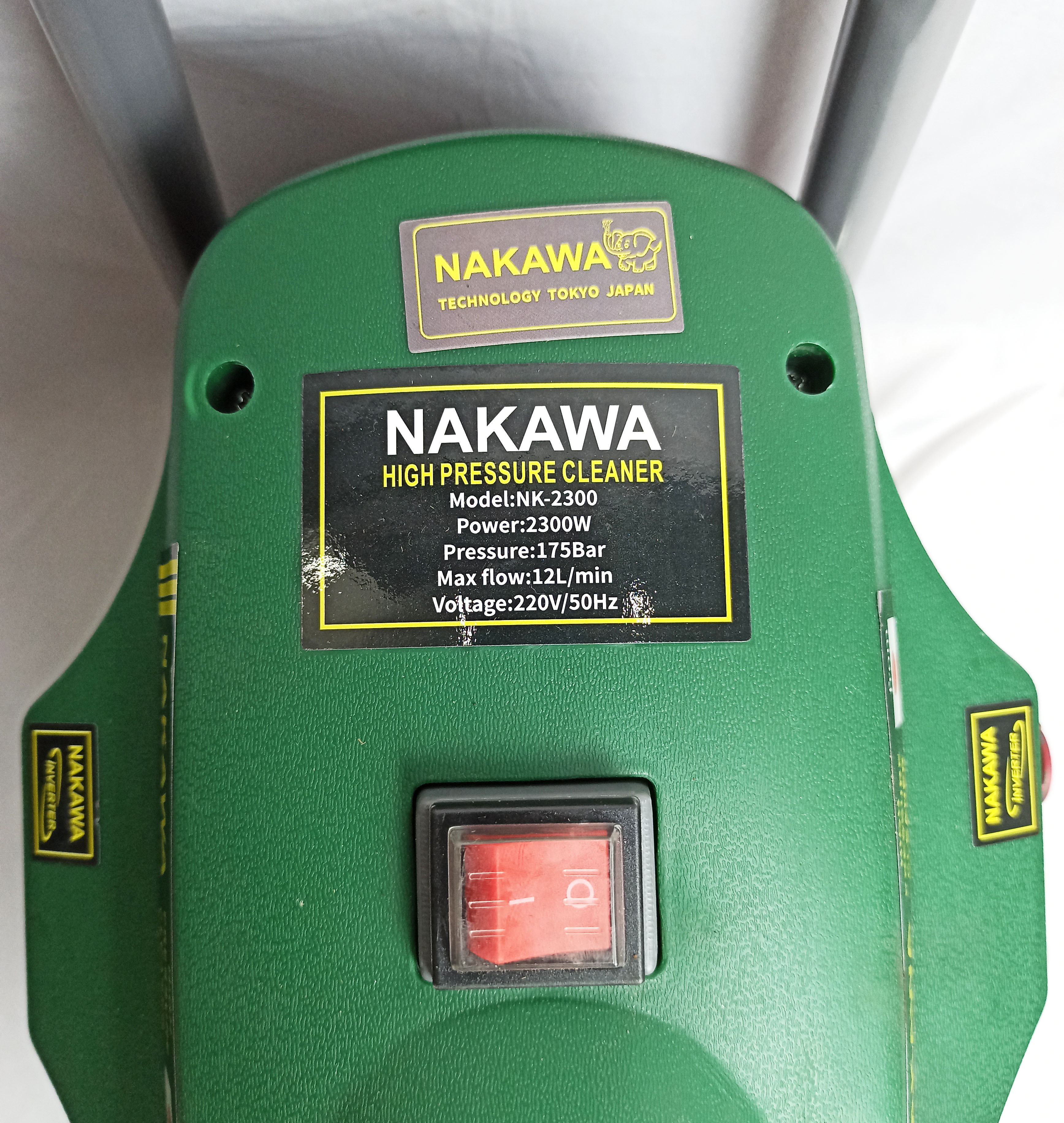 Máy rửa xe Nakawa NK2300, Công suất 2300W, motor dây Đồng, Tặng kèm 4 đầu phun, Áp lực cực mạnh đánh bay mọi vết bẩn