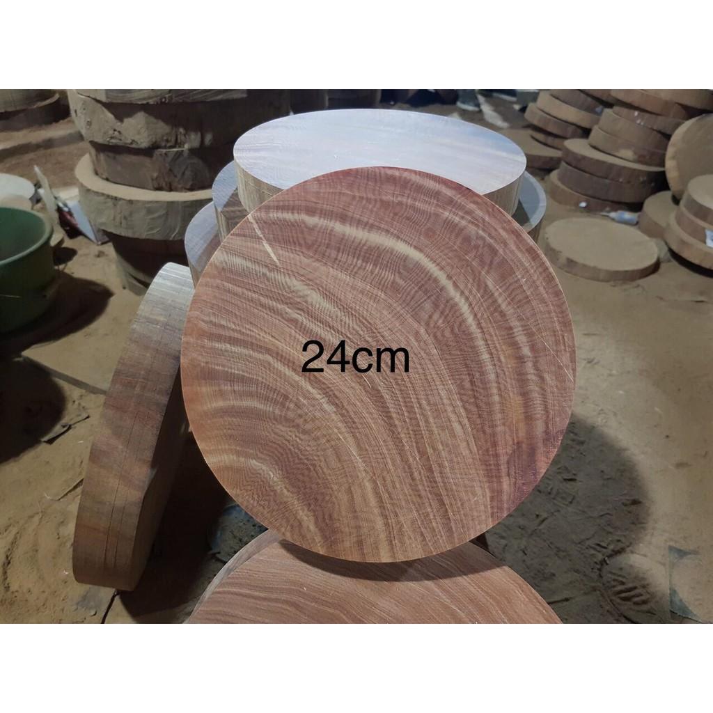 Thớt gỗ nghiến đường kính 24cm