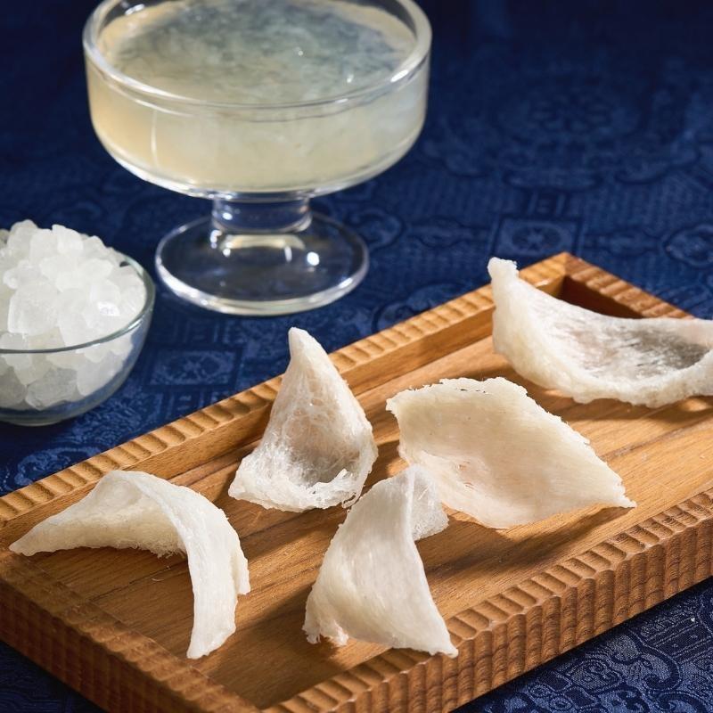 [CHÍNH HÃNG] Yến Sào Hoàng Kim - Hộp Quà Kim Lộc Quý (50g Tổ Yến Thượng Hạng &amp; 4 Hũ Yến Chưng Đường Phèn) - Quà Biếu Cao Cấp, Sang Trọng