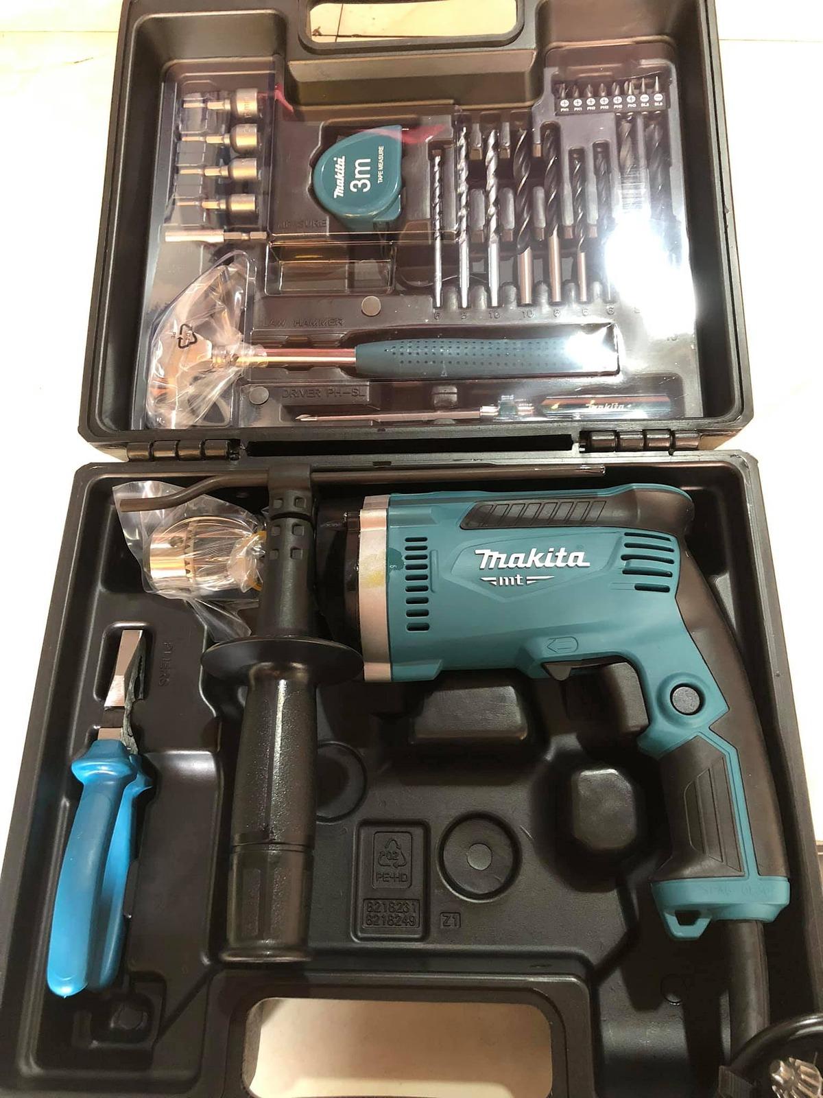 MÁY KHOAN BÚA 16MM 710W MAKITA M8100KX2B - HÀNG CHÍNH HÃNG