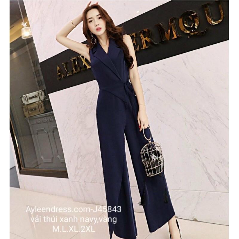 Jumpsuit ống rộng cổ vest cột dây eo sát nách