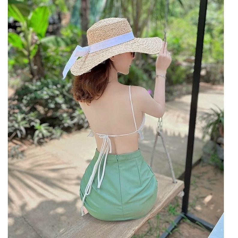Sét bộ thời trang nữ áo hai dây phối chân váy for màu sắc hài hoà xanh trắng sang chảnh