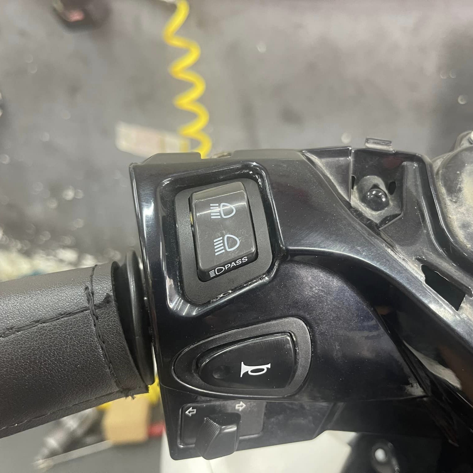 Bộ công tắc đèn Sunfa cho Air Blade,  AB 125/150 đời (2020 - 2021) (090034)