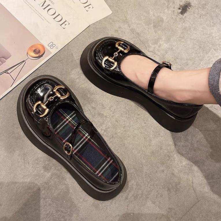 Giày Lolita Quai Xích Dáng Mới